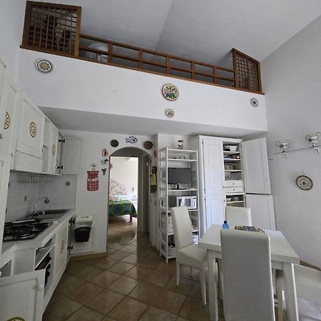 Appartamento Gallura Da Giuseppina 산타테레사의갈루라 외부 사진